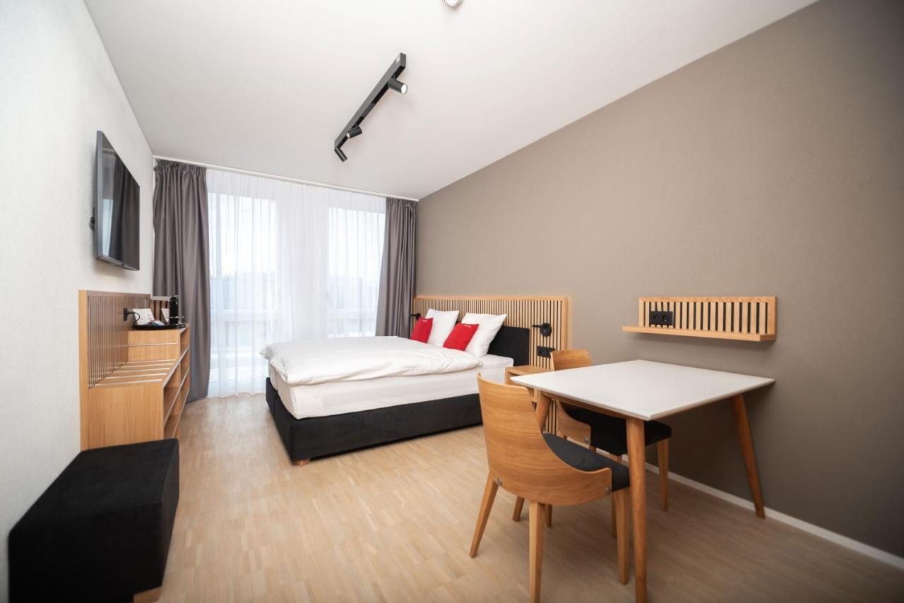 Tailormade Hotel Bab Bachenbuelach Bachenbulach Esterno foto