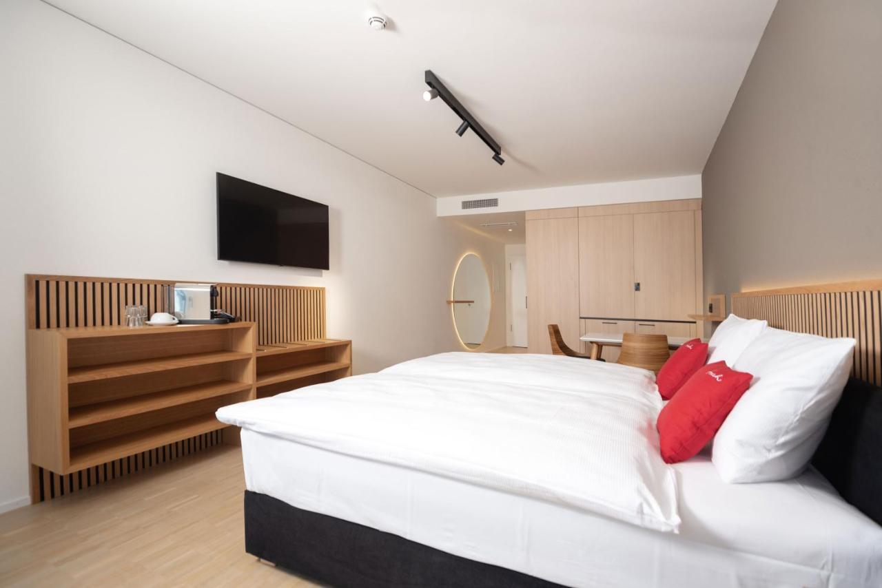 Tailormade Hotel Bab Bachenbuelach Bachenbulach Esterno foto